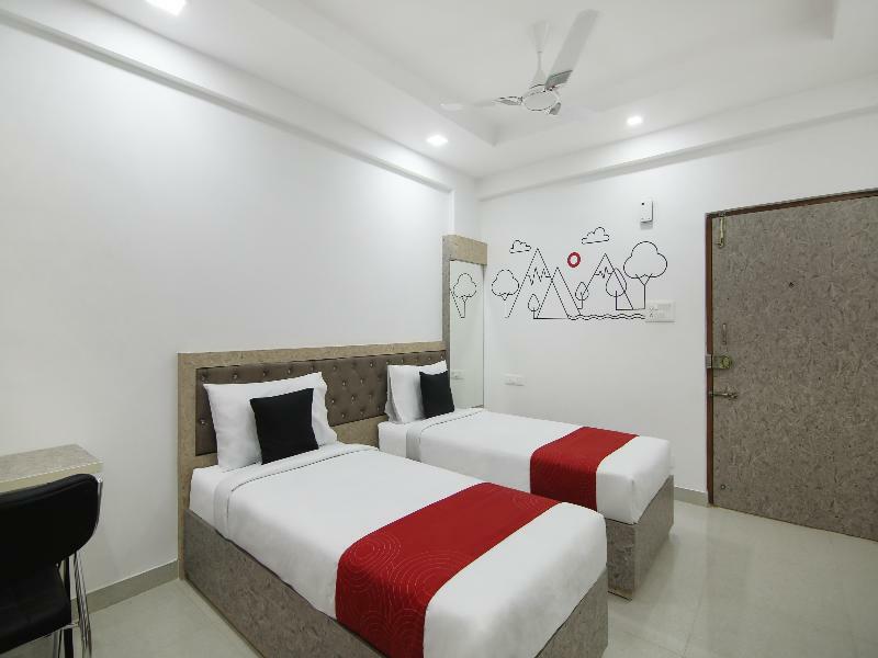 Super Grand Collection O Near Sarjapur Road Near 7d Voyage 4* Bangalore