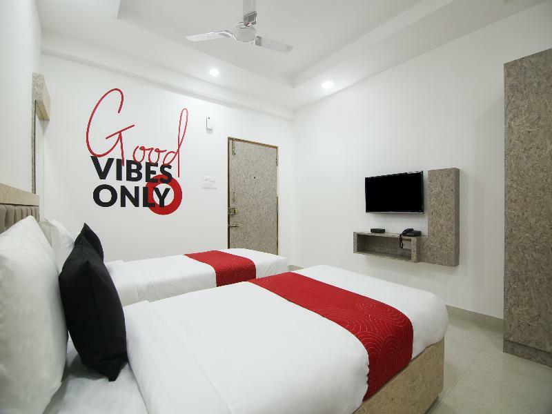 Hotel Super Grand Collection O Near Sarjapur Road Near 7d Voyage
