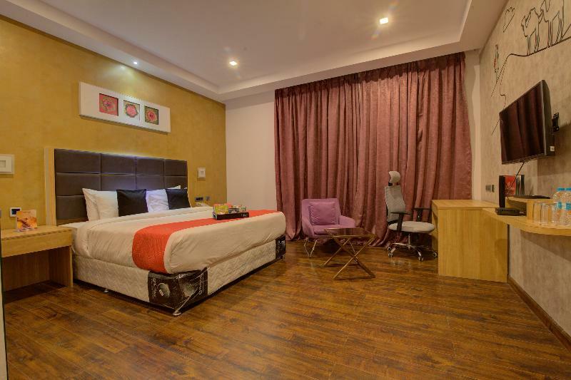 Collection O 30018 Ramee Electronic Hotel Bangalore