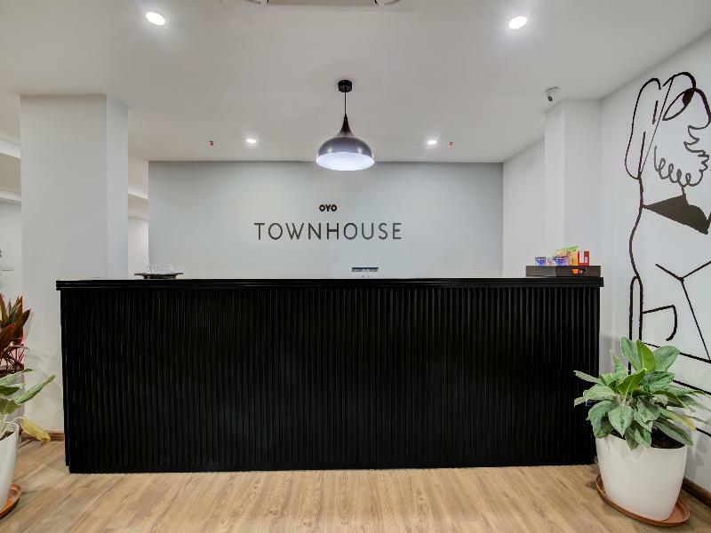 Hotel Oyo Townhouse 071 Brookfield Bangalore