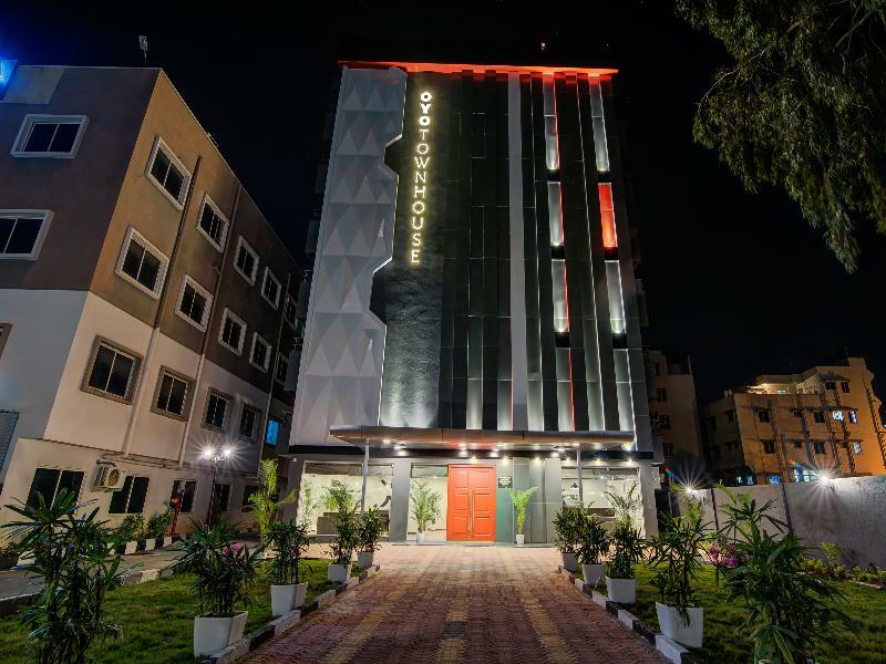 Hotel Oyo Townhouse 071 Brookfield 3*