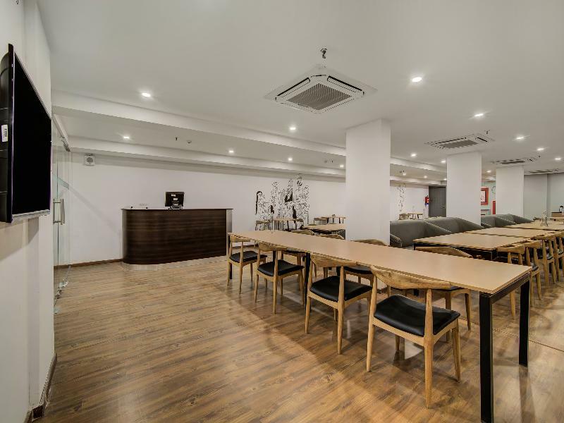 Oyo Townhouse 071 Brookfield 3*