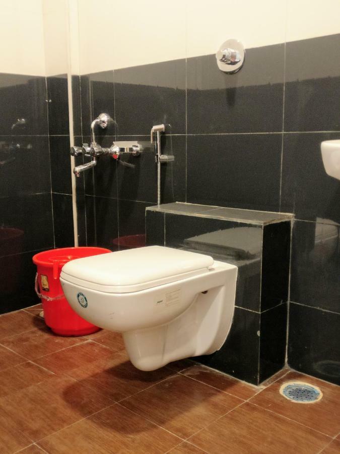 Sharada Economy hotel Bangalore