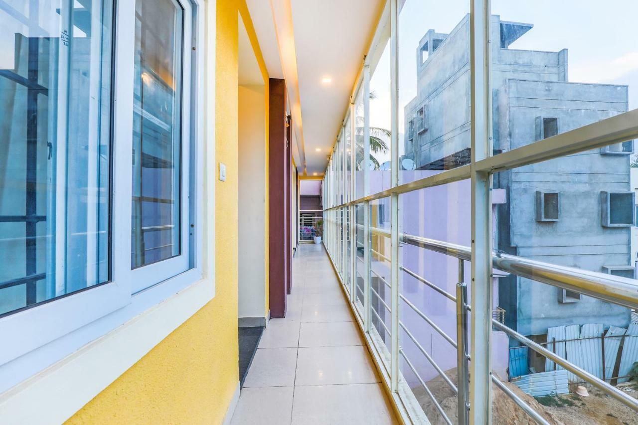 Fabhotel Royal Wood 3* Bangalore