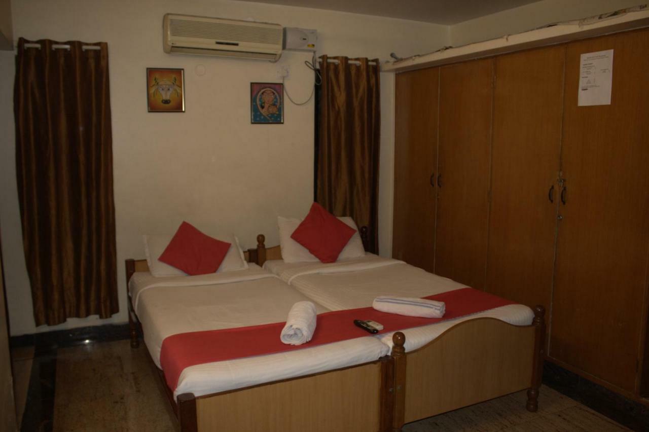 Nachis Guest house Bangalore