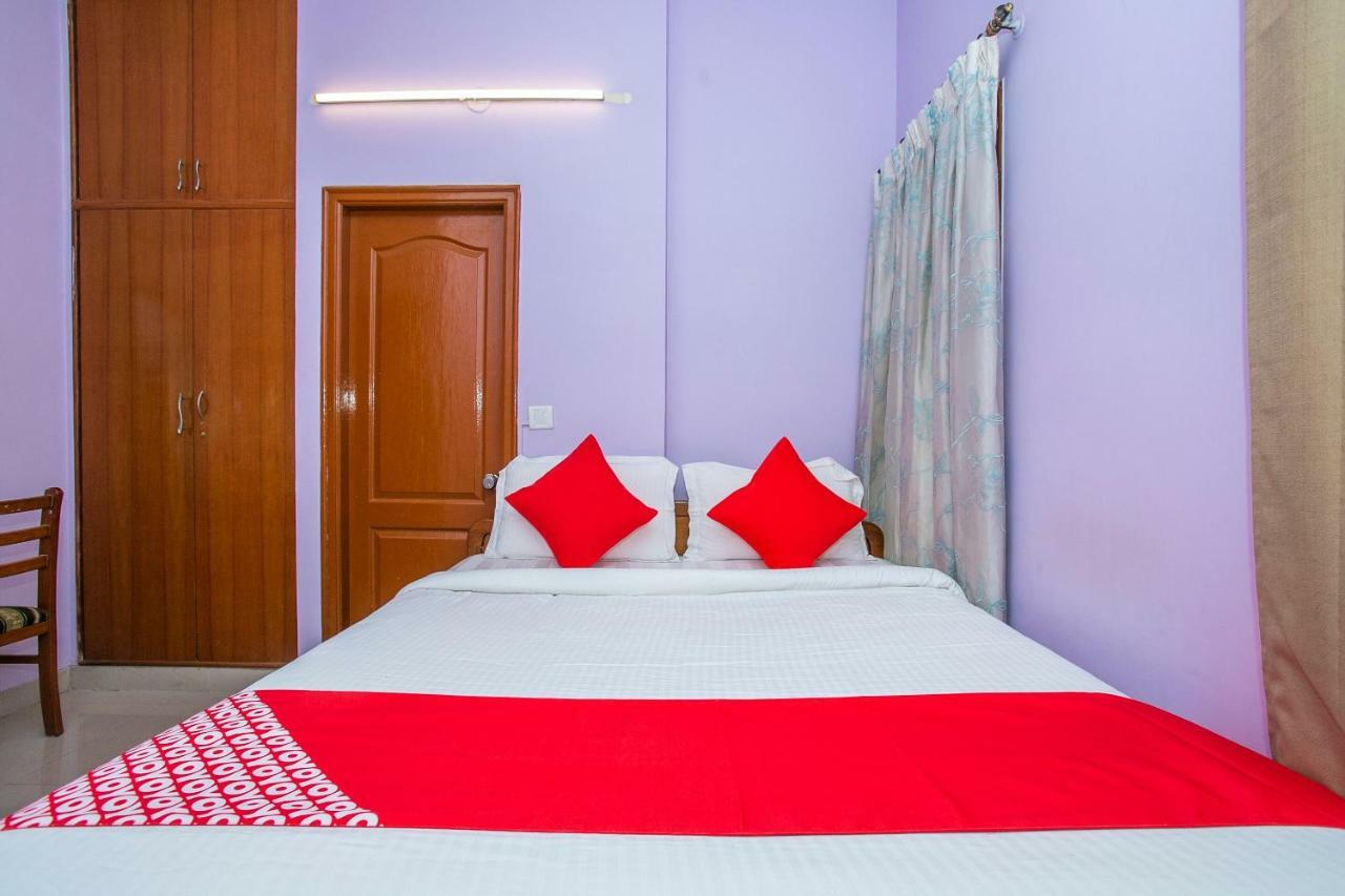 Oyo 894 510 Chetana Apartamento
