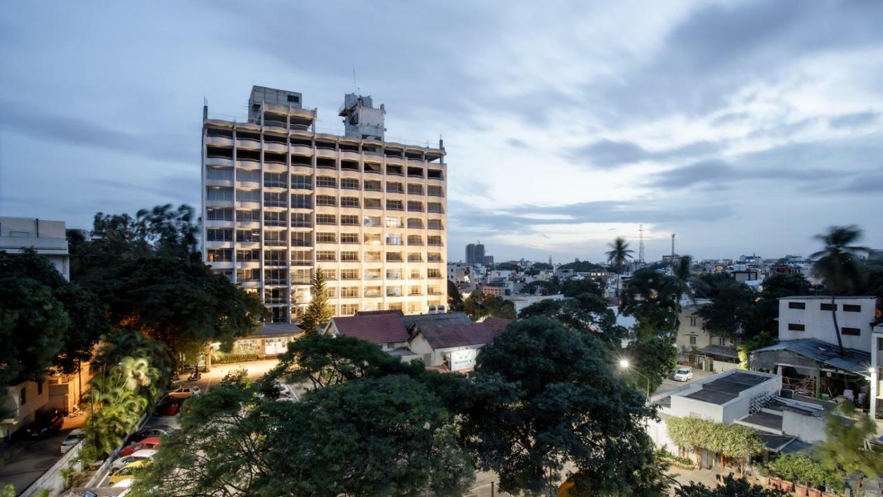 Woodlands Hotel