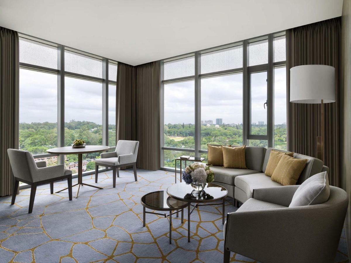 Four Seasons At Embassy One Hotel