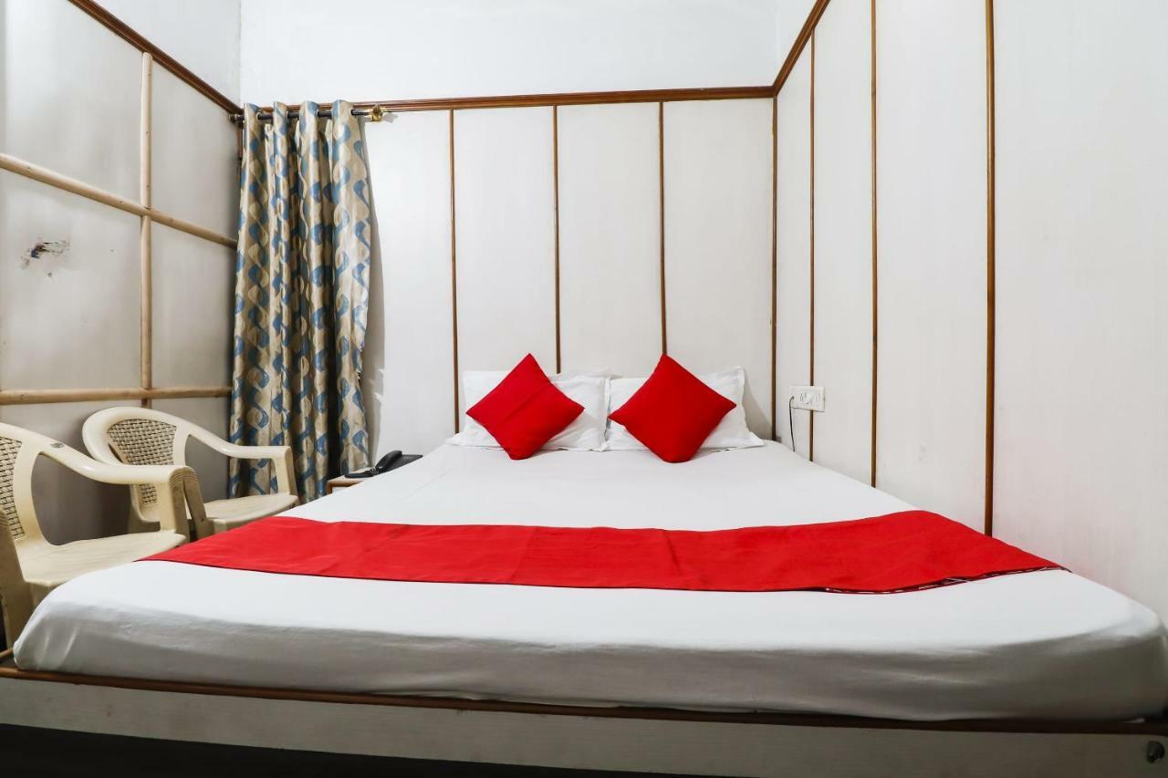 Spot On 49355 Hk Residency Hotel