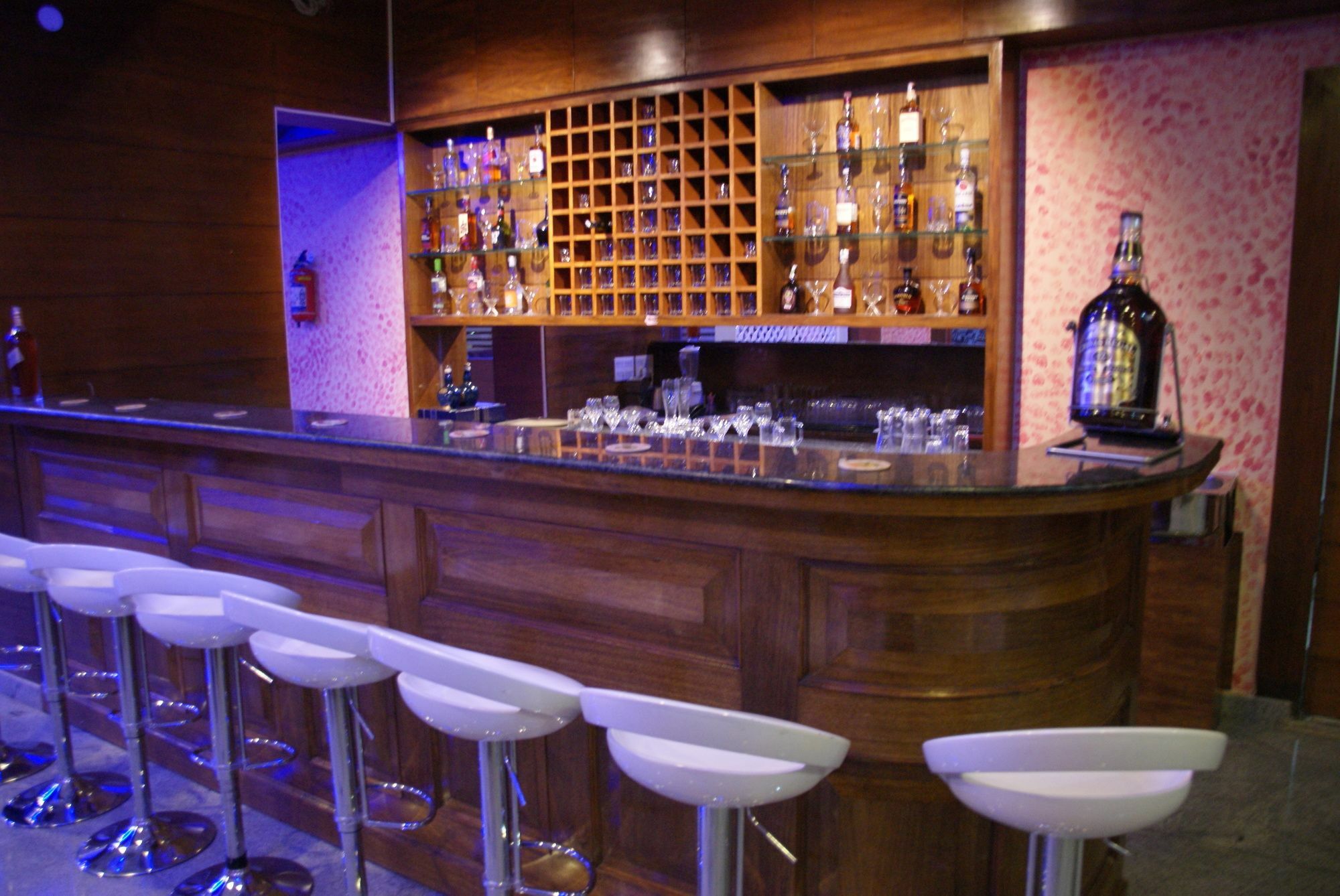 Rosewood International 3* Bangalore