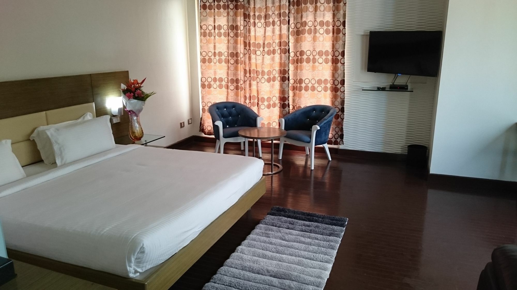 Rosewood International 3* Bangalore