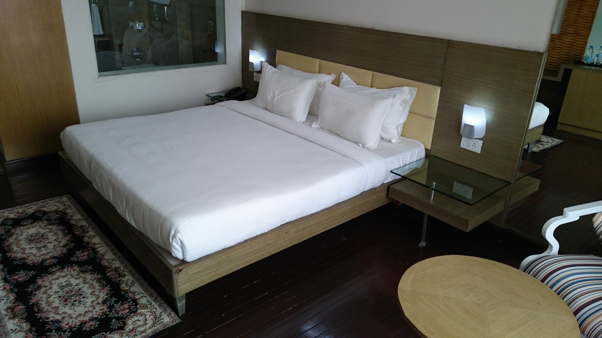 Hotel Rosewood International 3*