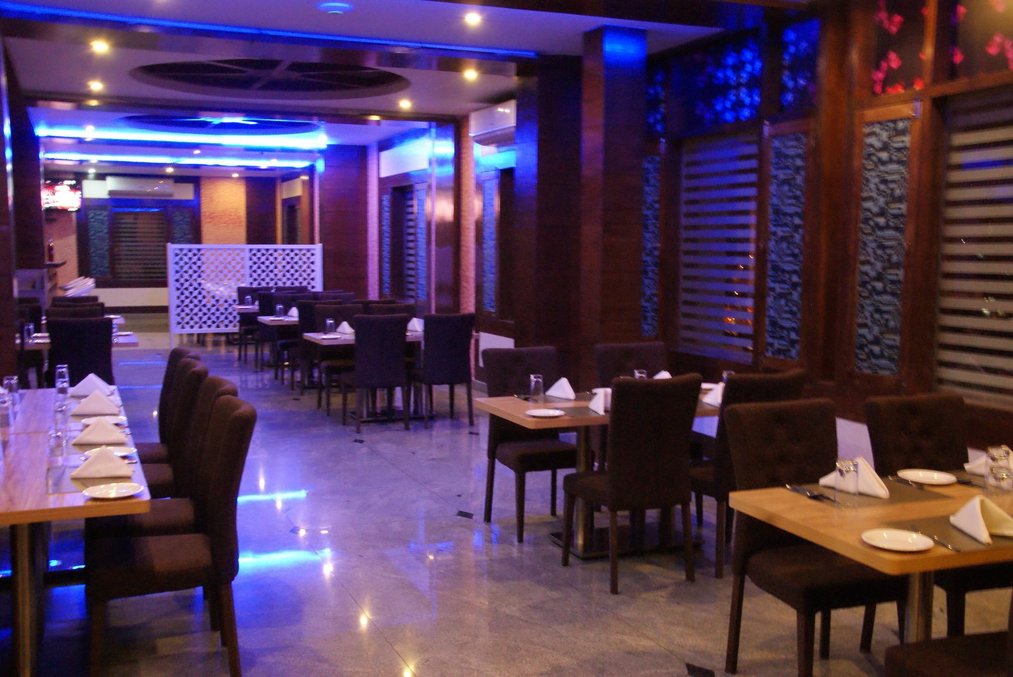 Rosewood International Hotel