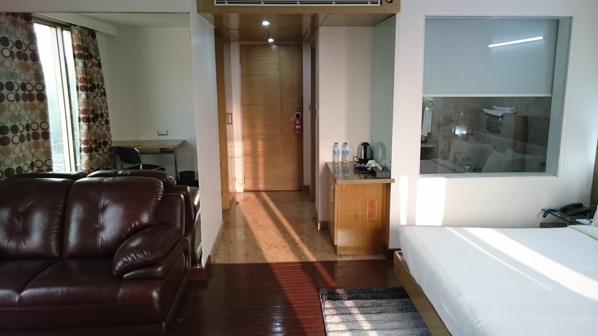 Rosewood International 3* Bangalore