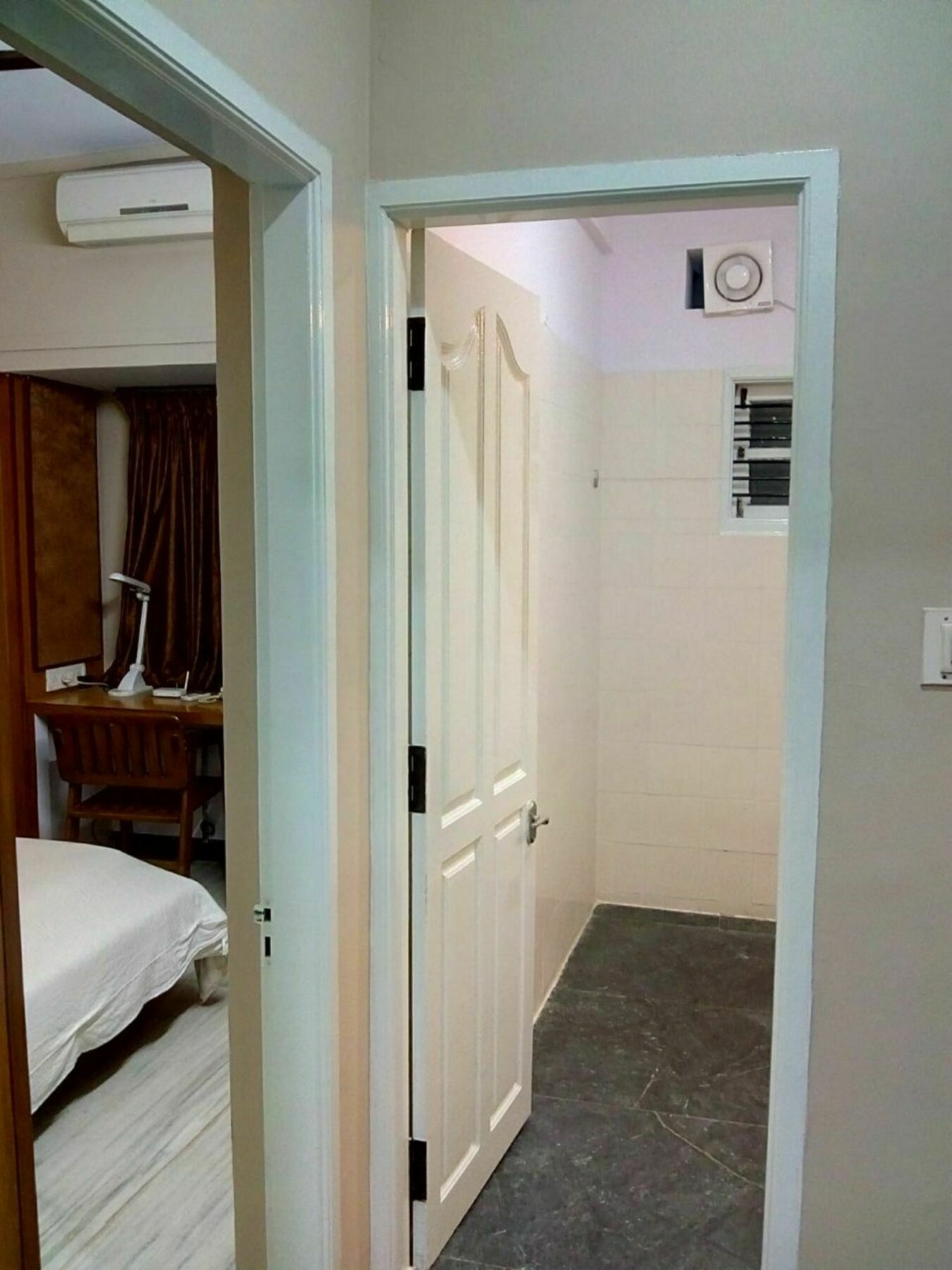 Hotel Om Residency Bangalore