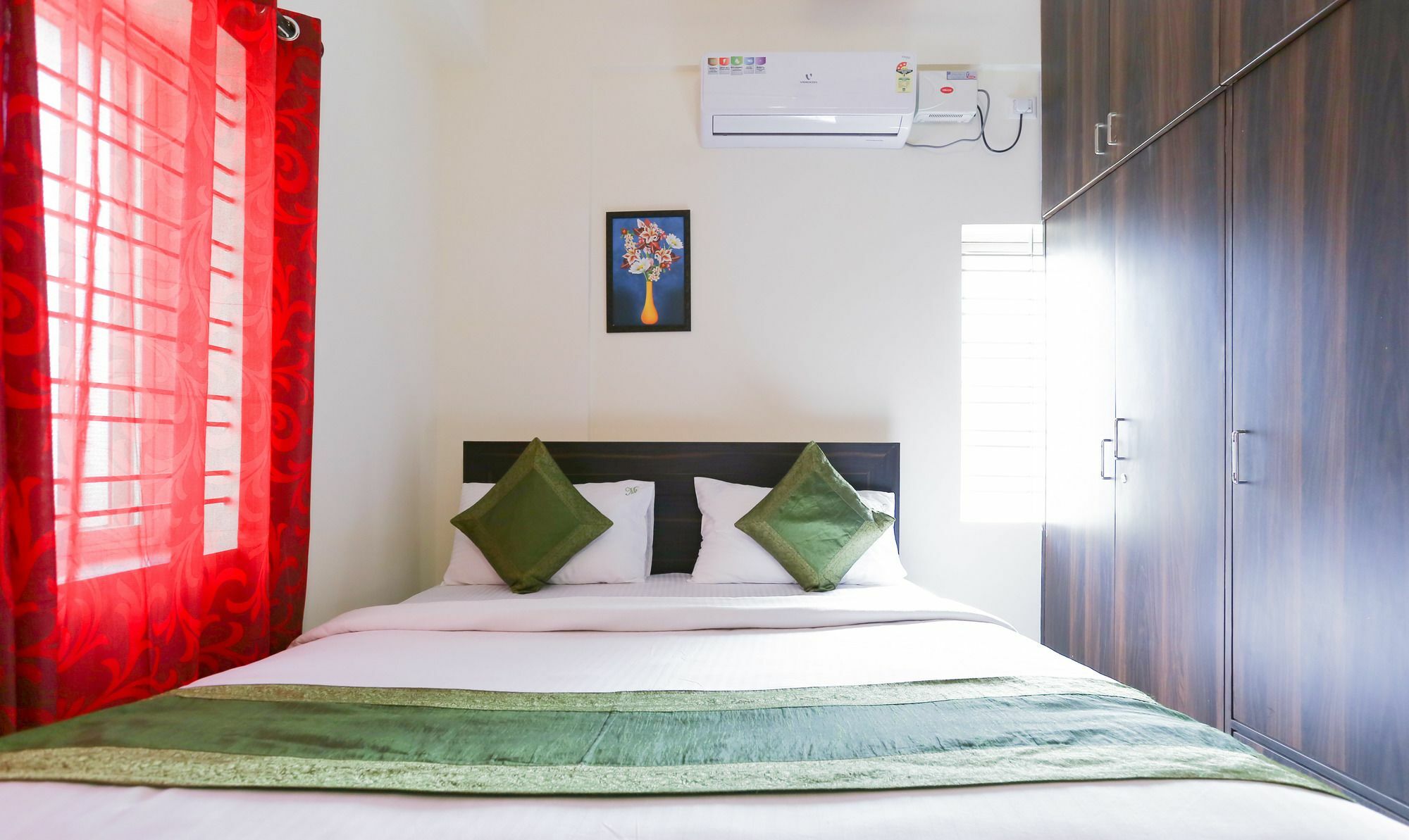 Hotel Oyo 14272 Manyata Palace Bangalore