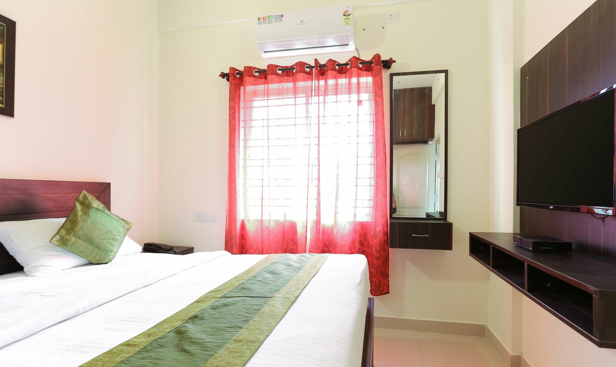 Hotel Oyo 14272 Manyata Palace