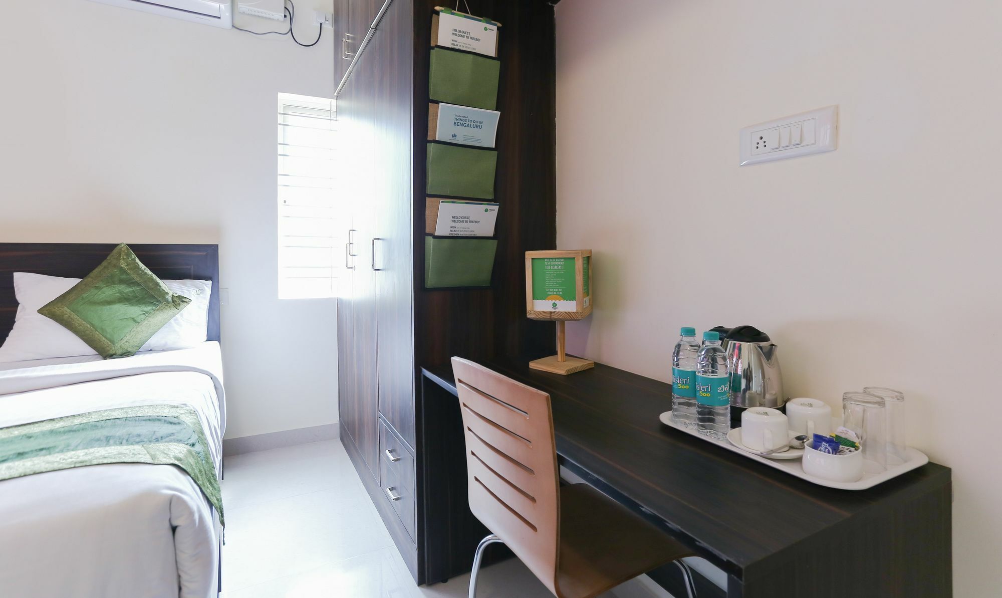 Hotel Oyo 14272 Manyata Palace 3*