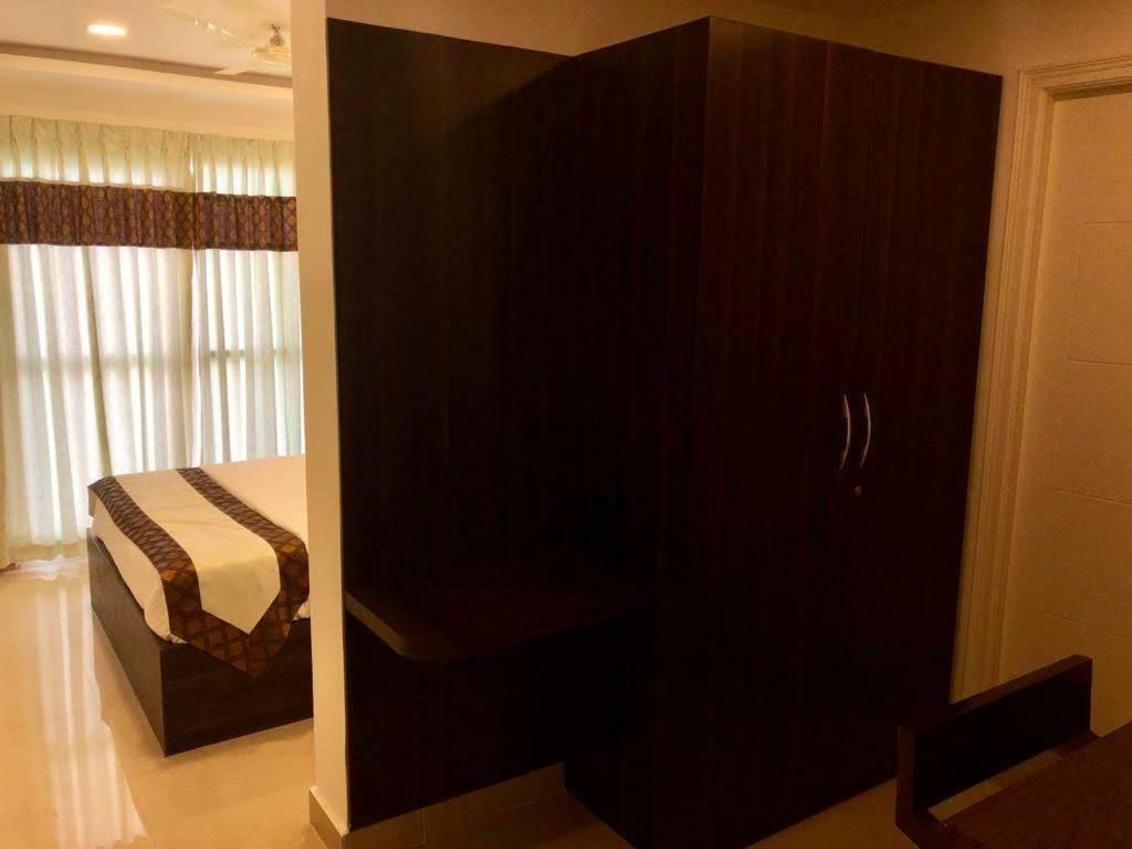 Hotel Hazel Suites 3*