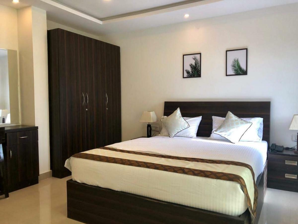 Hotel Hazel Suites 3*