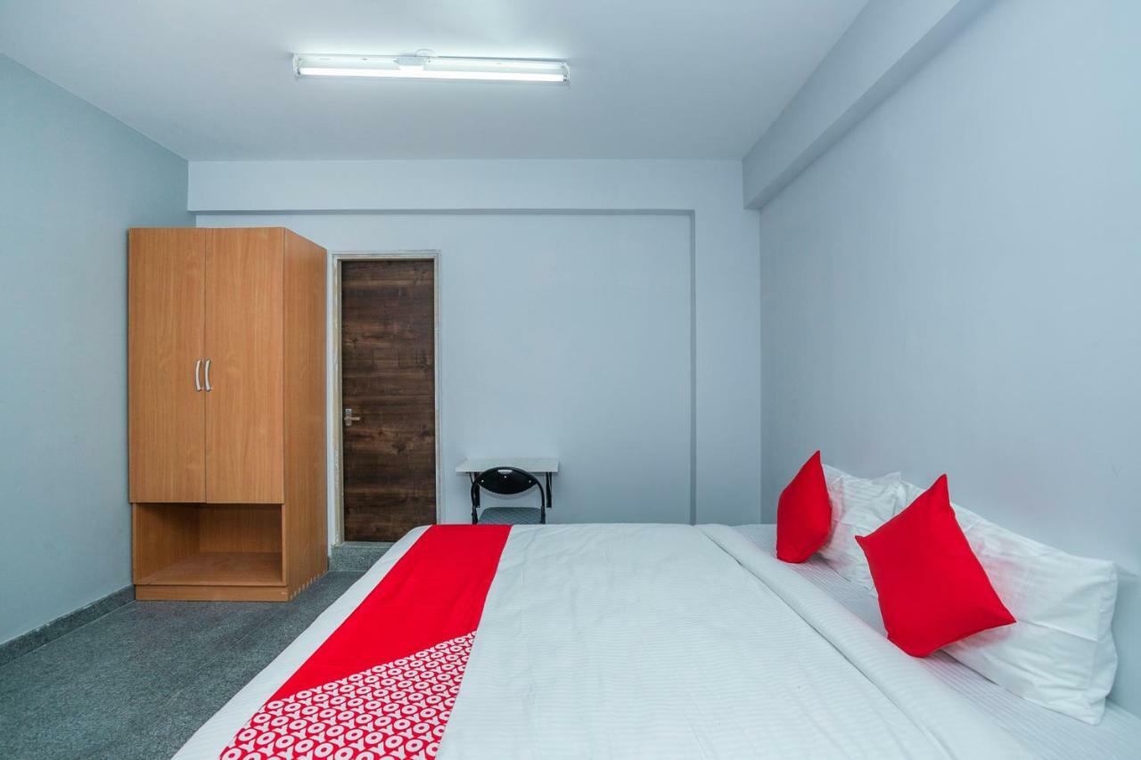 Hotel Oyo Flagship 29560 Bgs Gleneagles Global Hospital