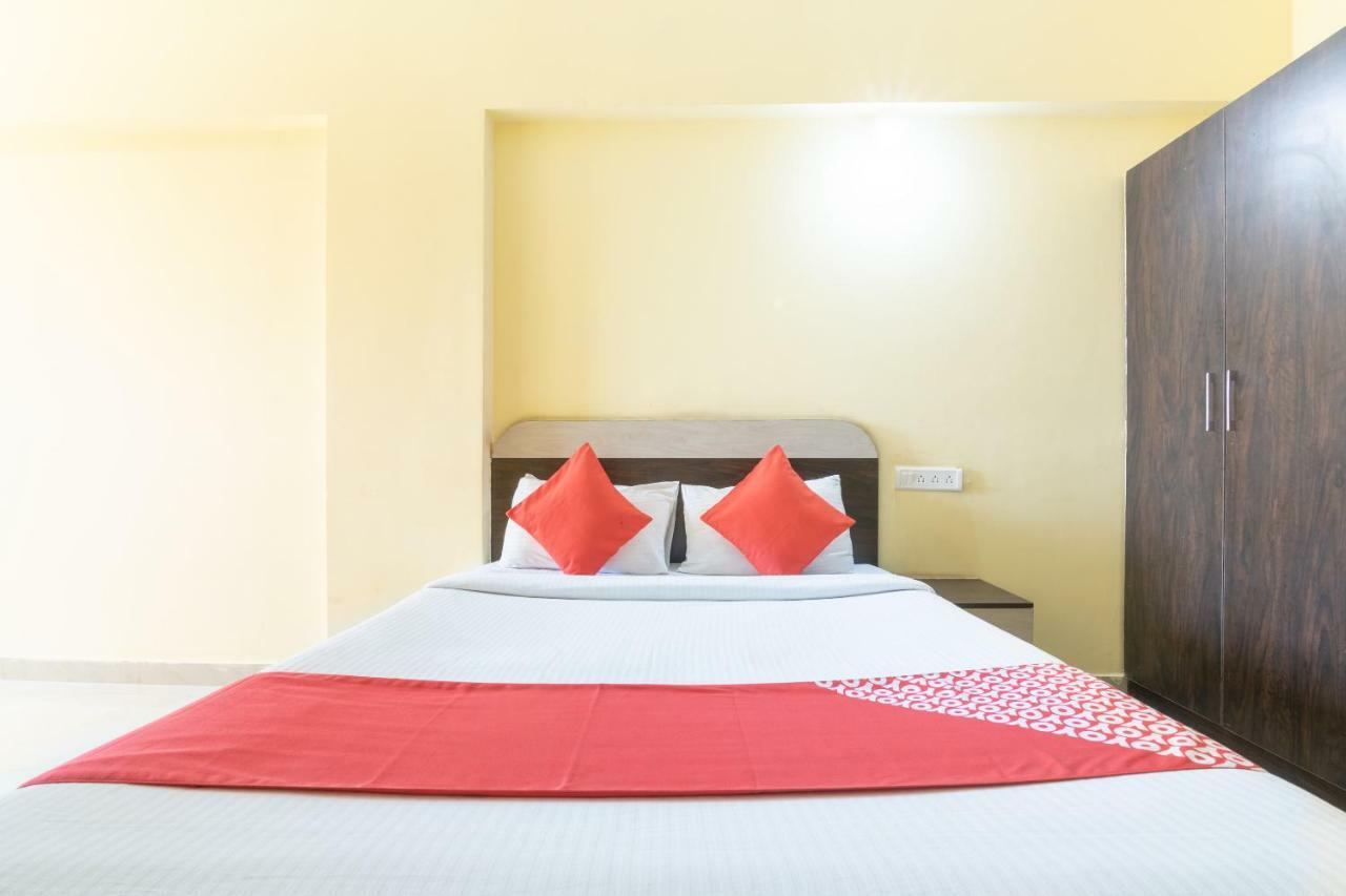 Hotel Champion Palace 3*