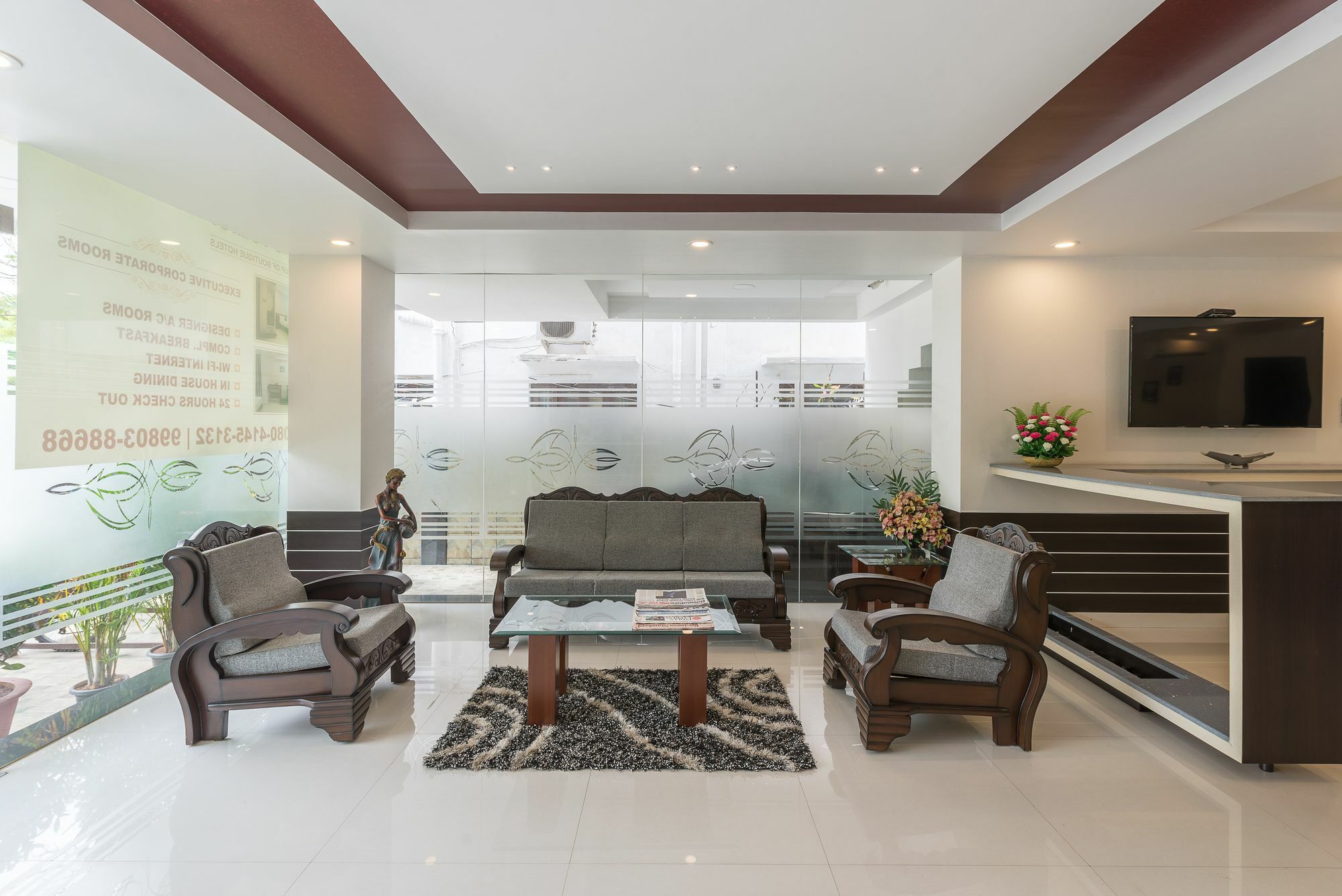 Hotel Treebo Raj Premier, Indiranagar 3*