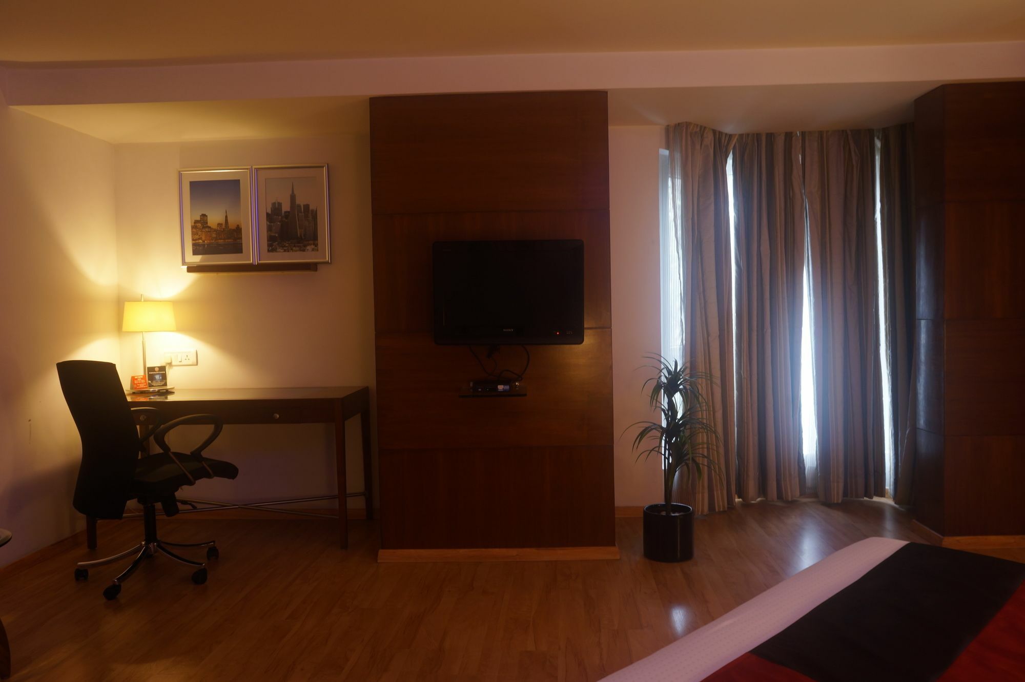 Hotel Sfo And