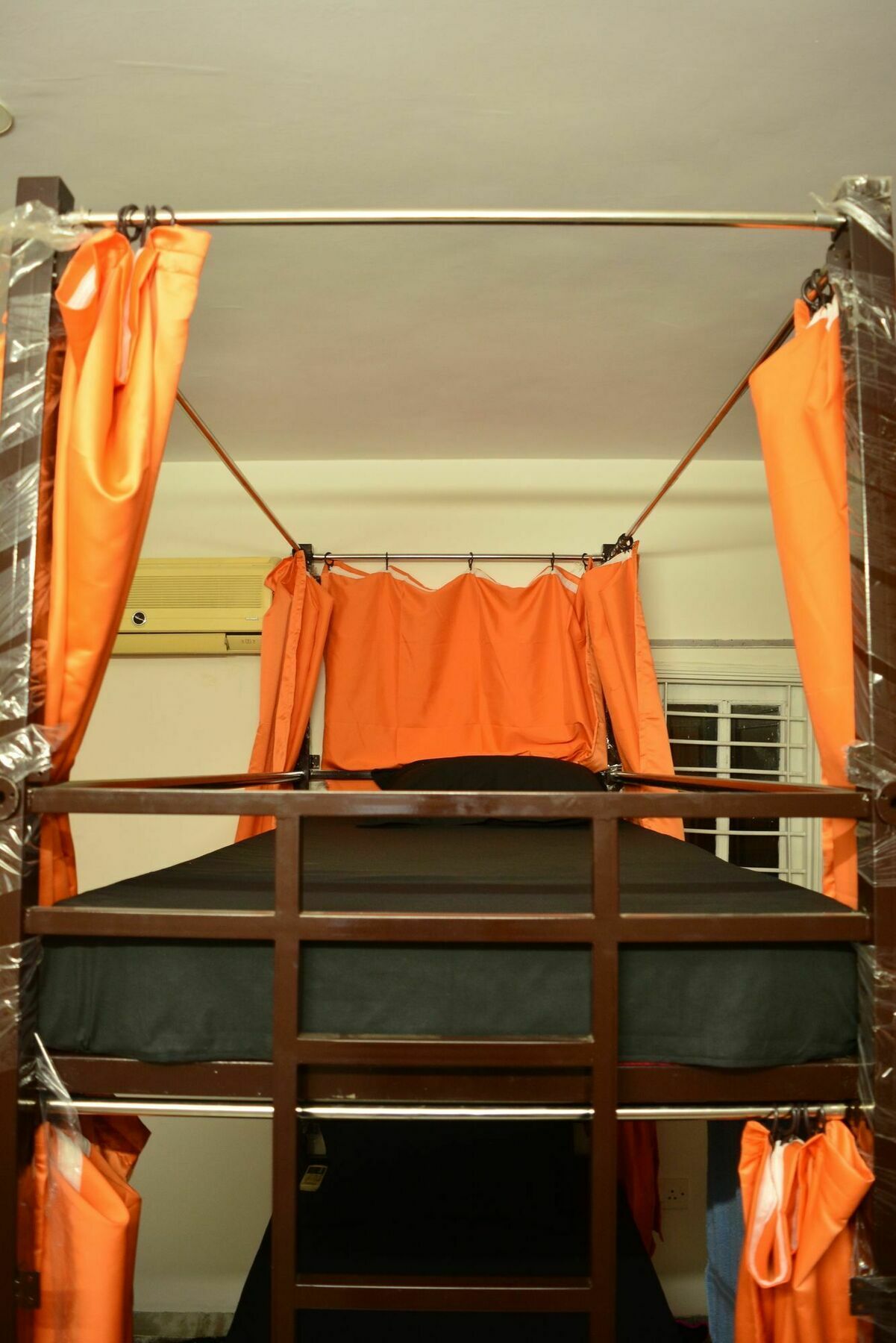 Hostel Social Rehab Downtown *