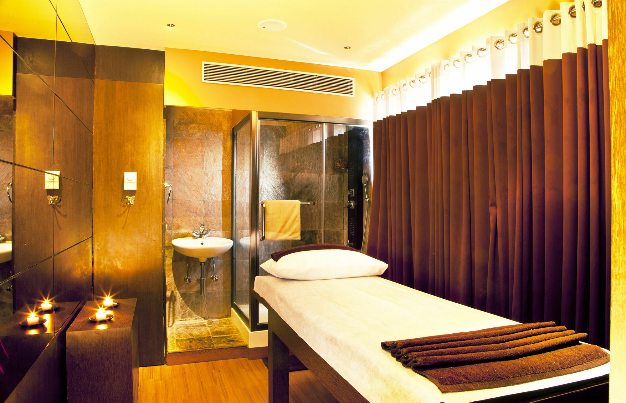 Hotel Octave And - Jp Nagar Bangalore