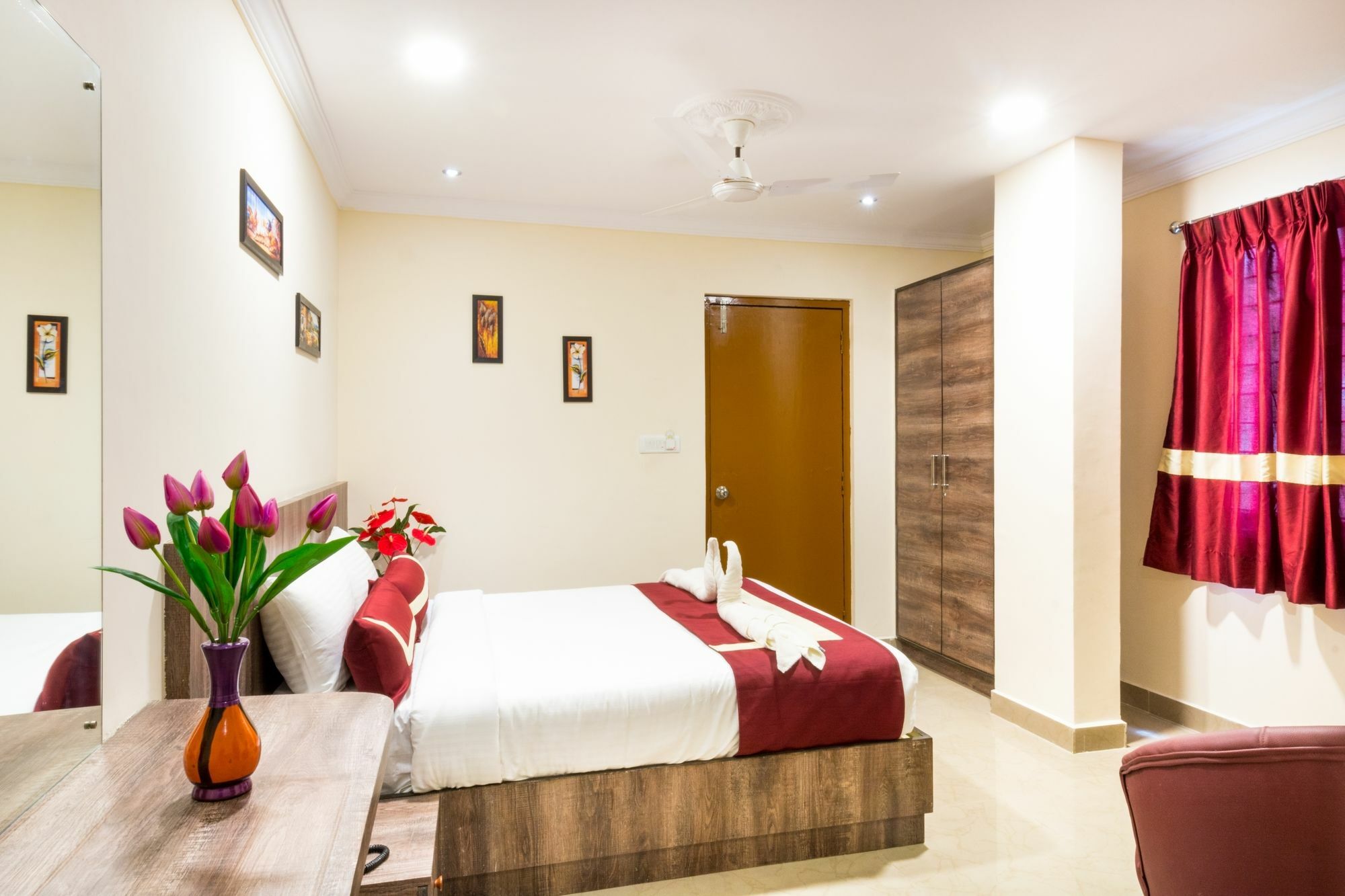 Octave And - Jp Nagar Hotel 3*
