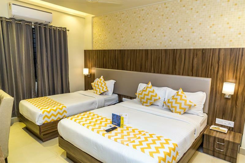 Plaza Heights Hotel 3*