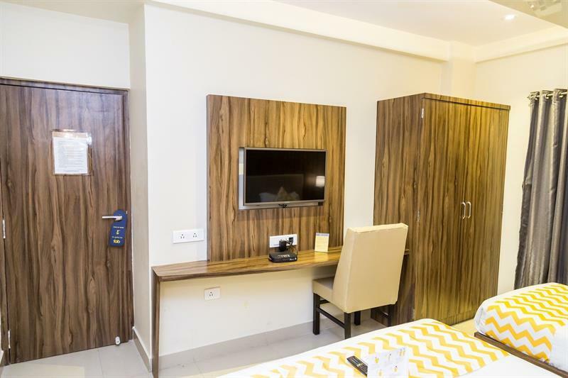 Hotel Plaza Heights