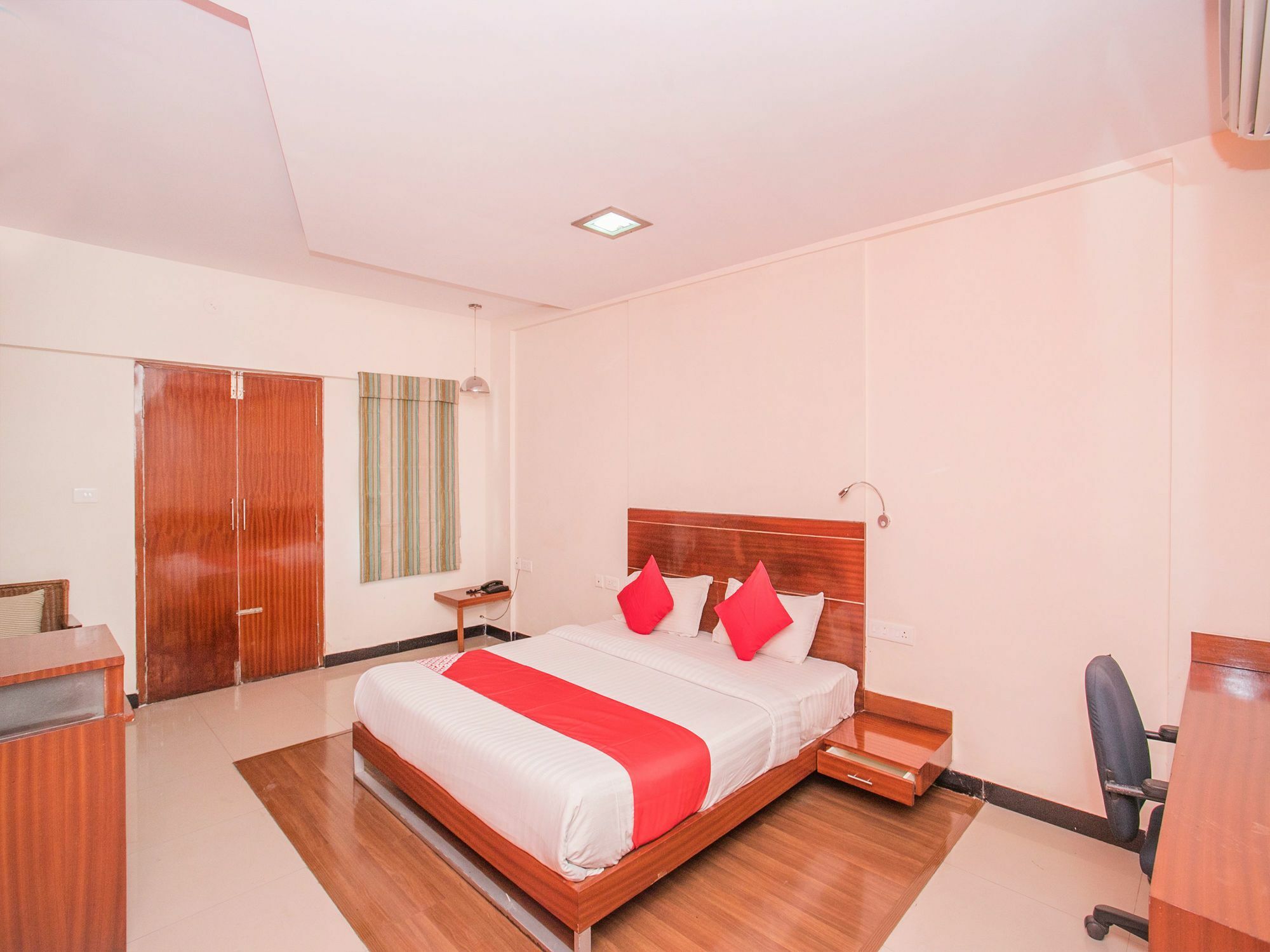 Hotel Orel Bangalore