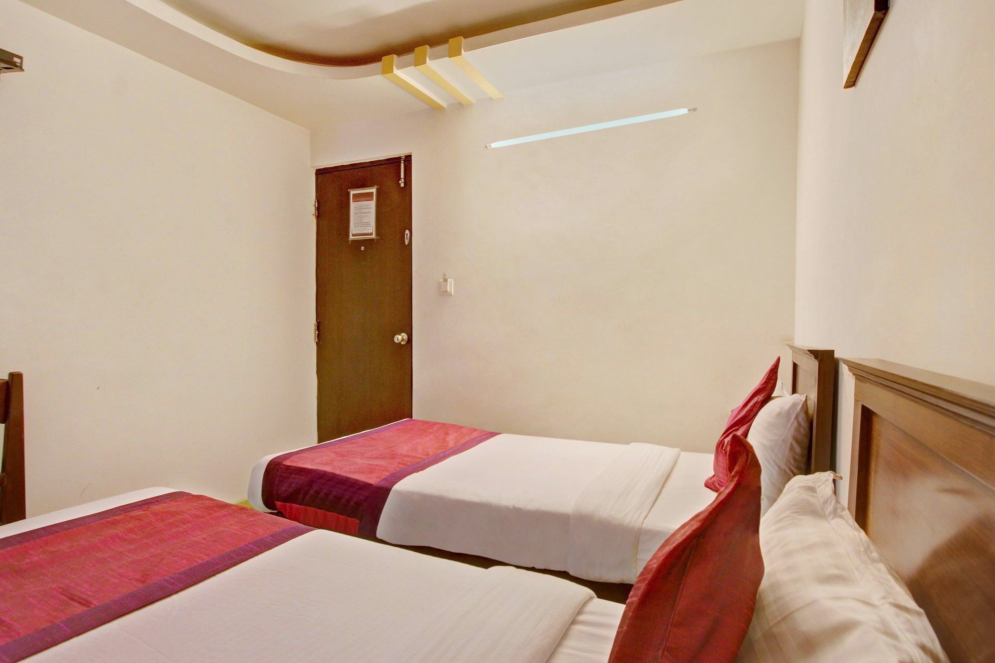 Hotel Oyo 8002 Sri Sai 2*