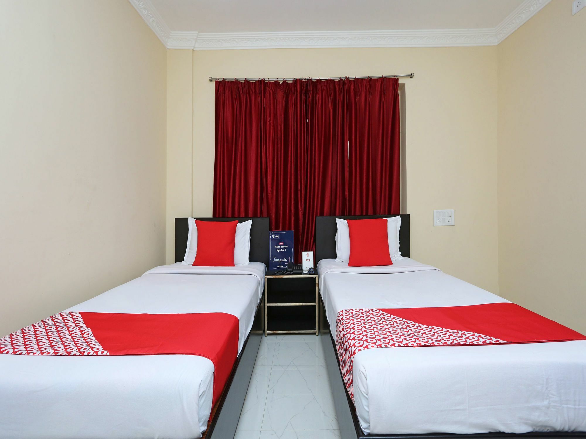 Aura Hotel 3*