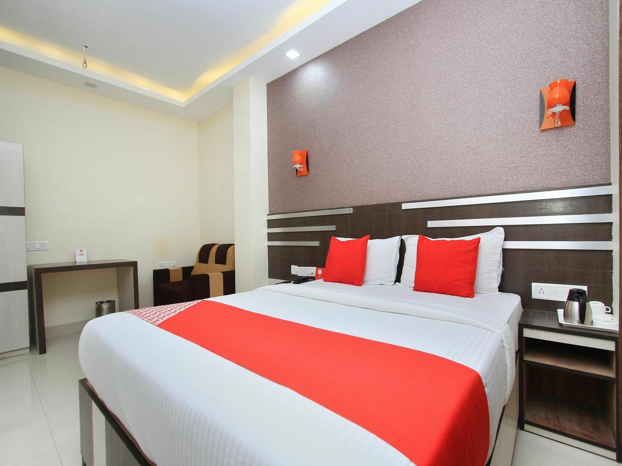 Hotel Oyo 13029 Bestend 2*
