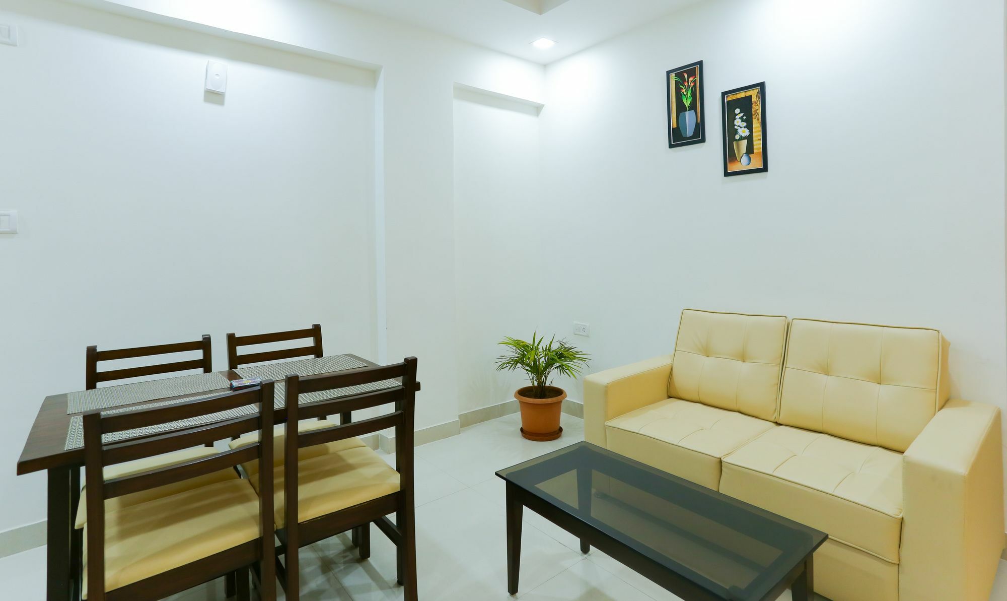 Itsy Worldtree Bellandur Hotel