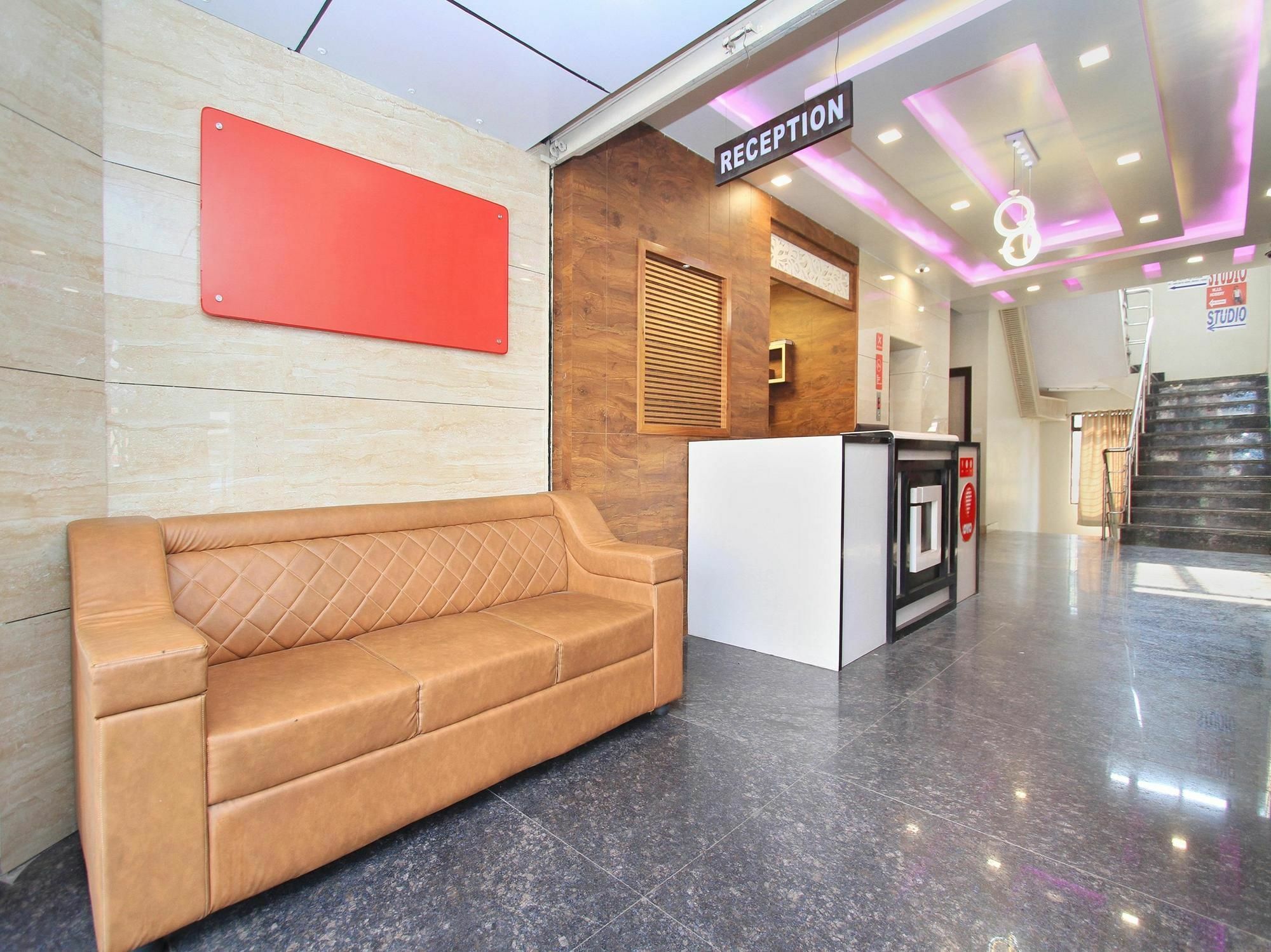 Hotel Oyo 13029 Bestend