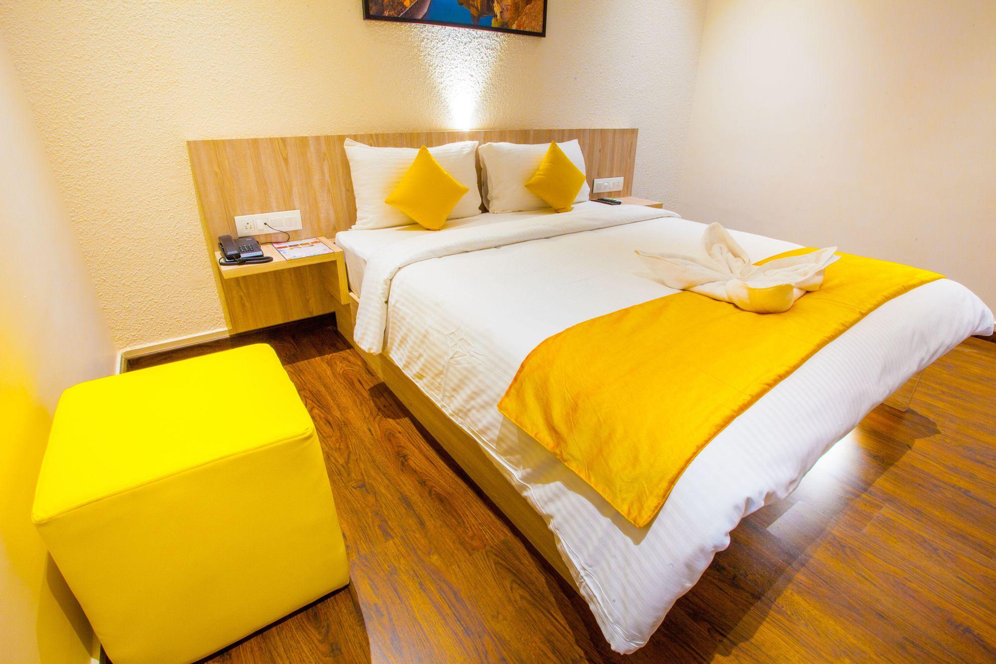 Hotel Northern Suites-ii @ C Block 3*