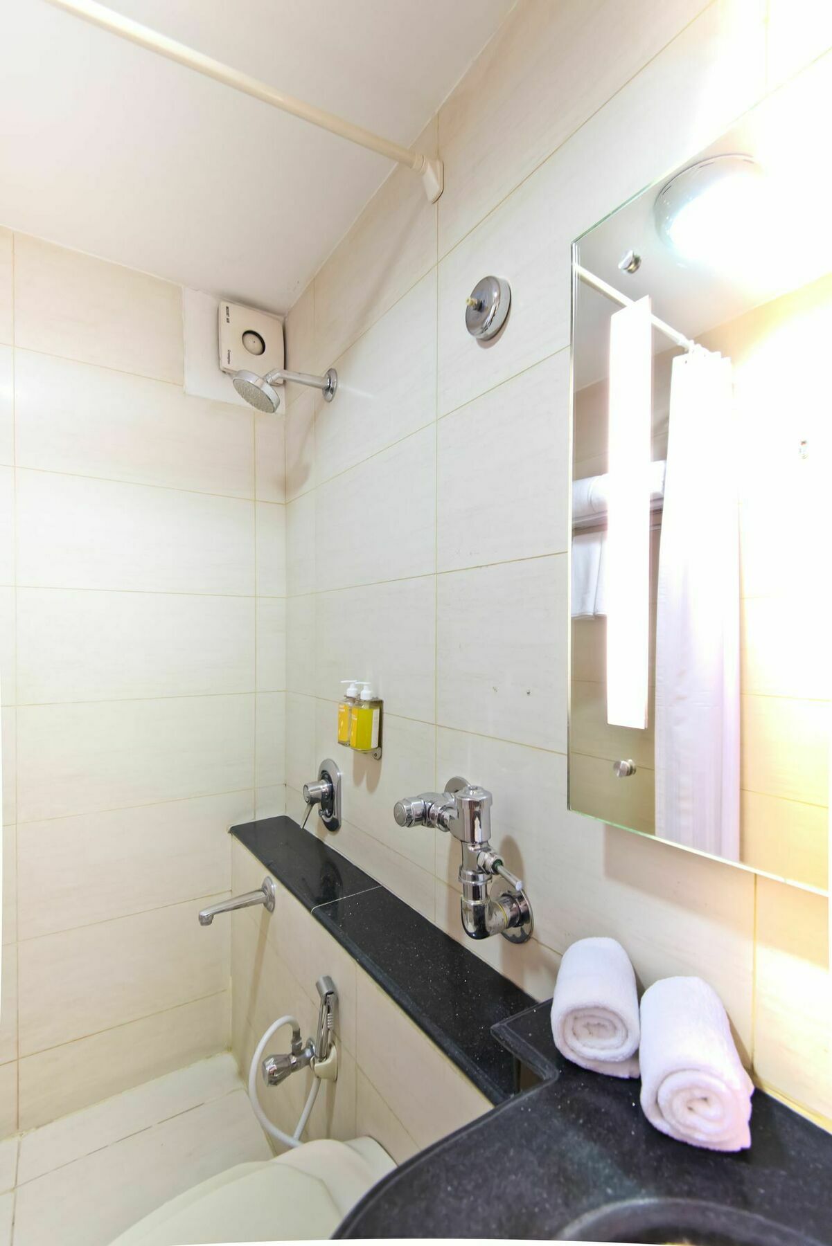 Hotel Ilodge @ Malleshwaram 3*