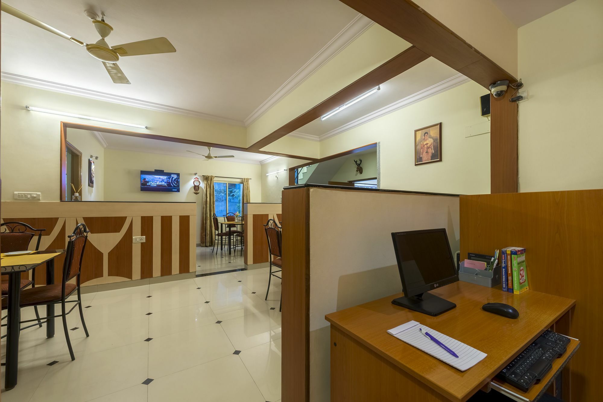Raj Comforts -golf View 3* Bangalore