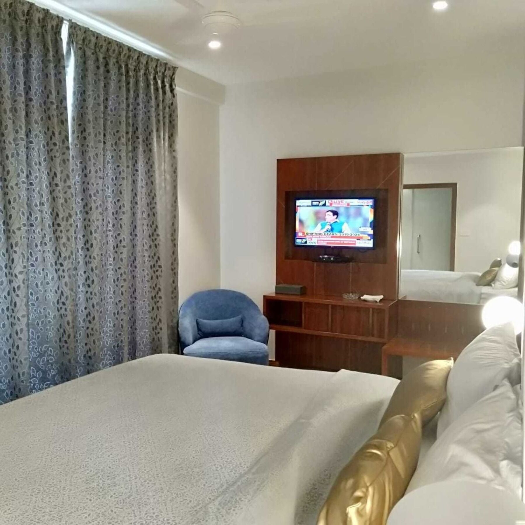 De Mandarin Hotel 3*