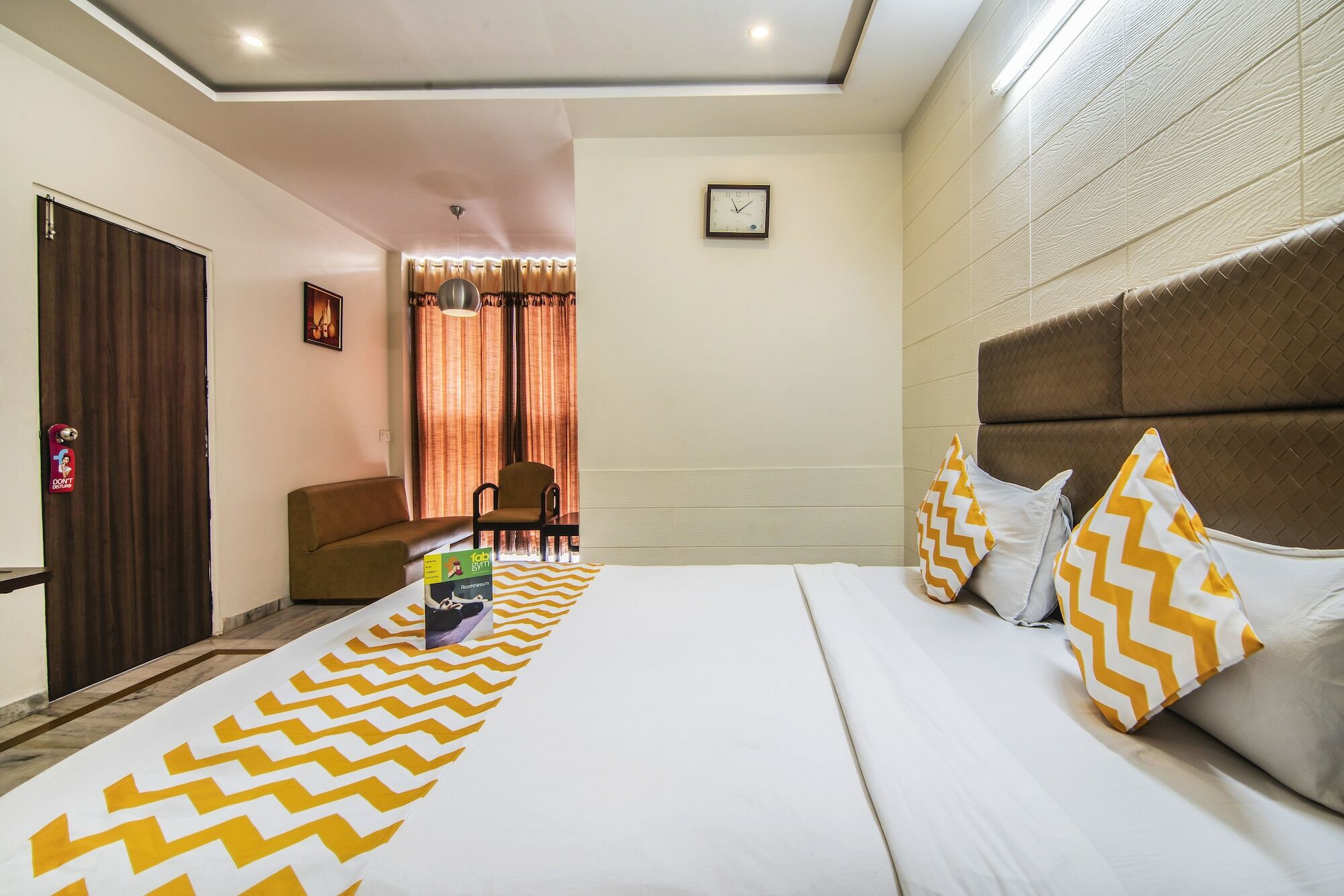 Hotel Fabhotel Corporate 3*