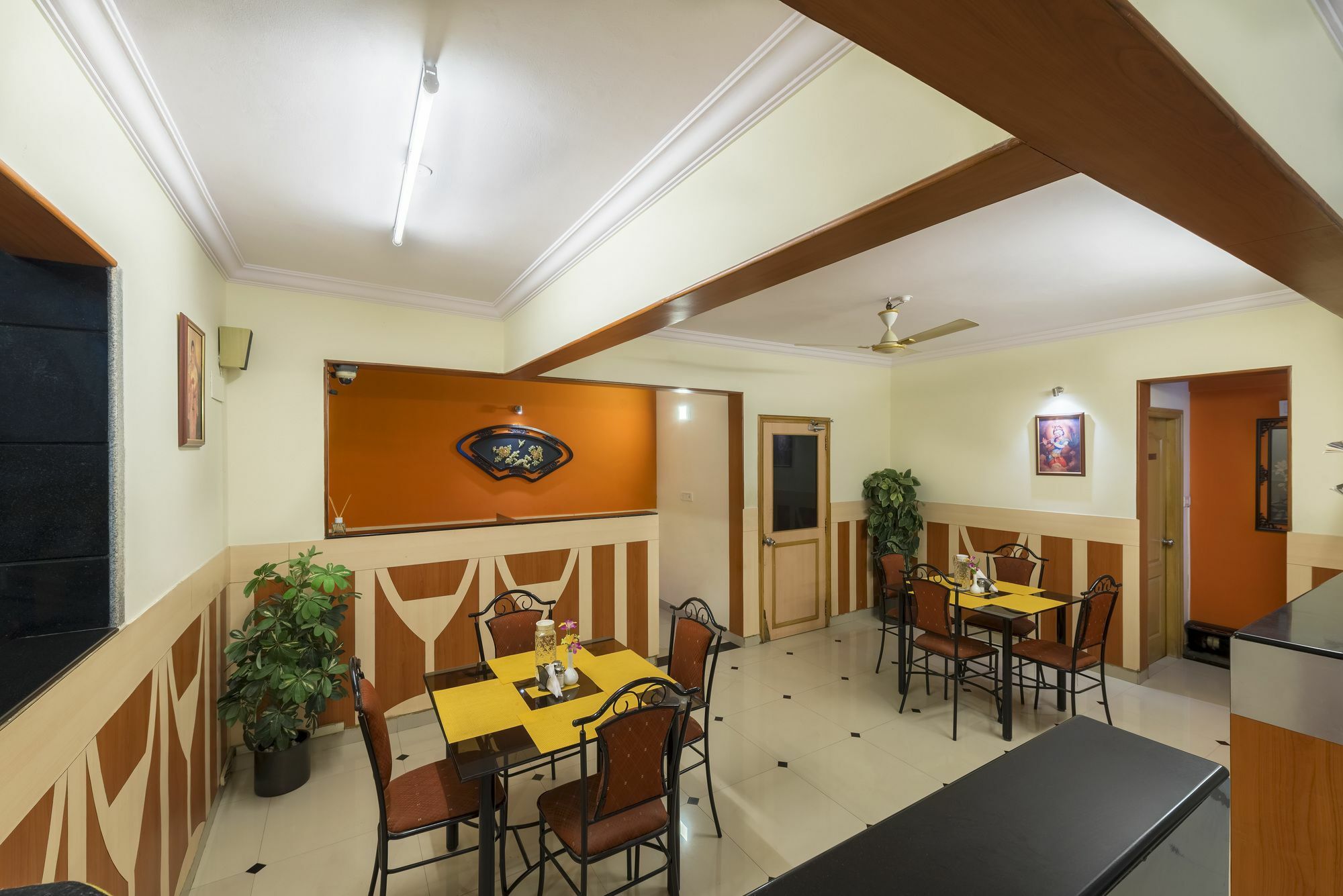 Raj Comforts -golf View 3* Bangalore