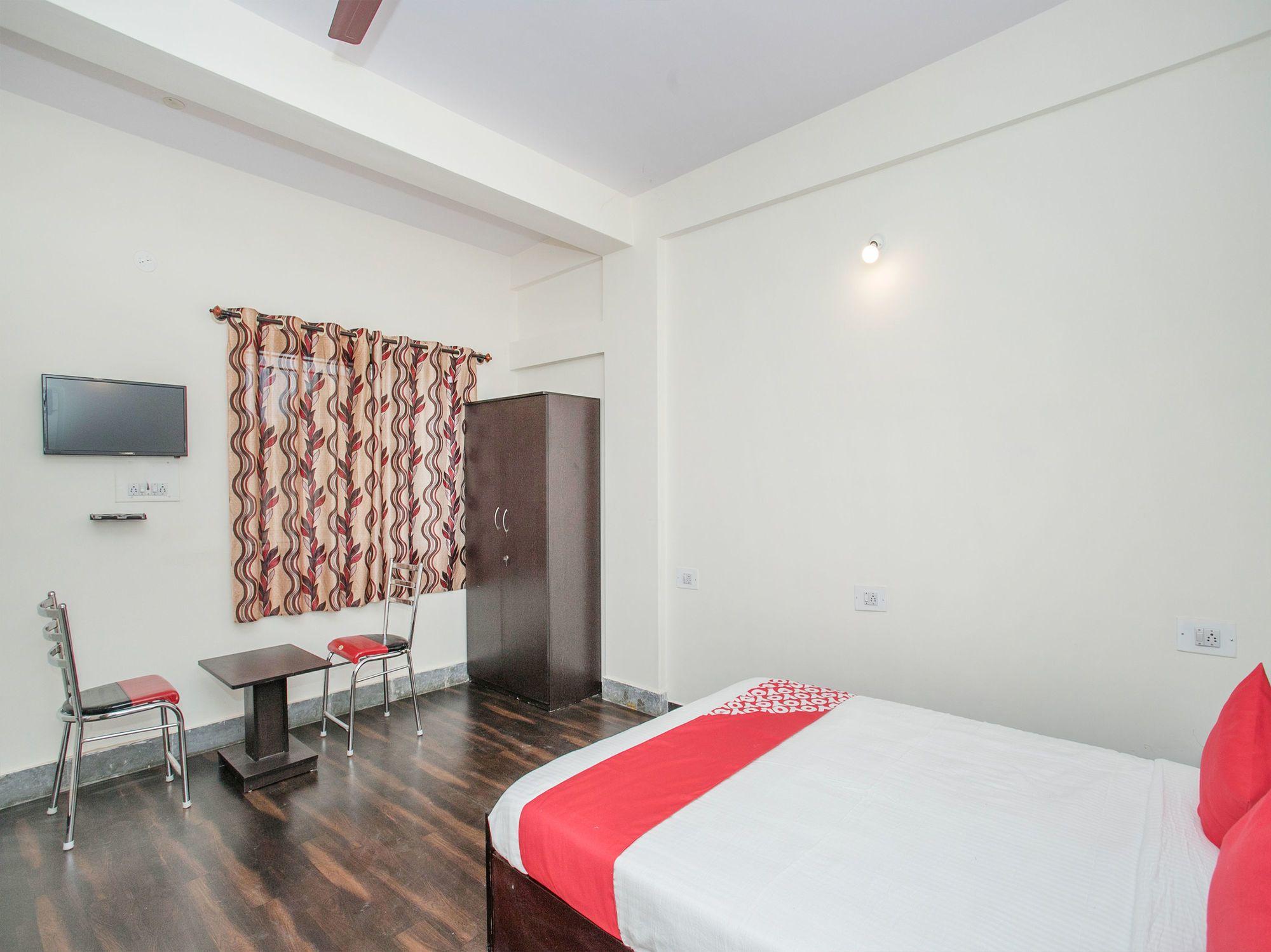 Oyo 14430 Sunshine Grand 3* Bangalore