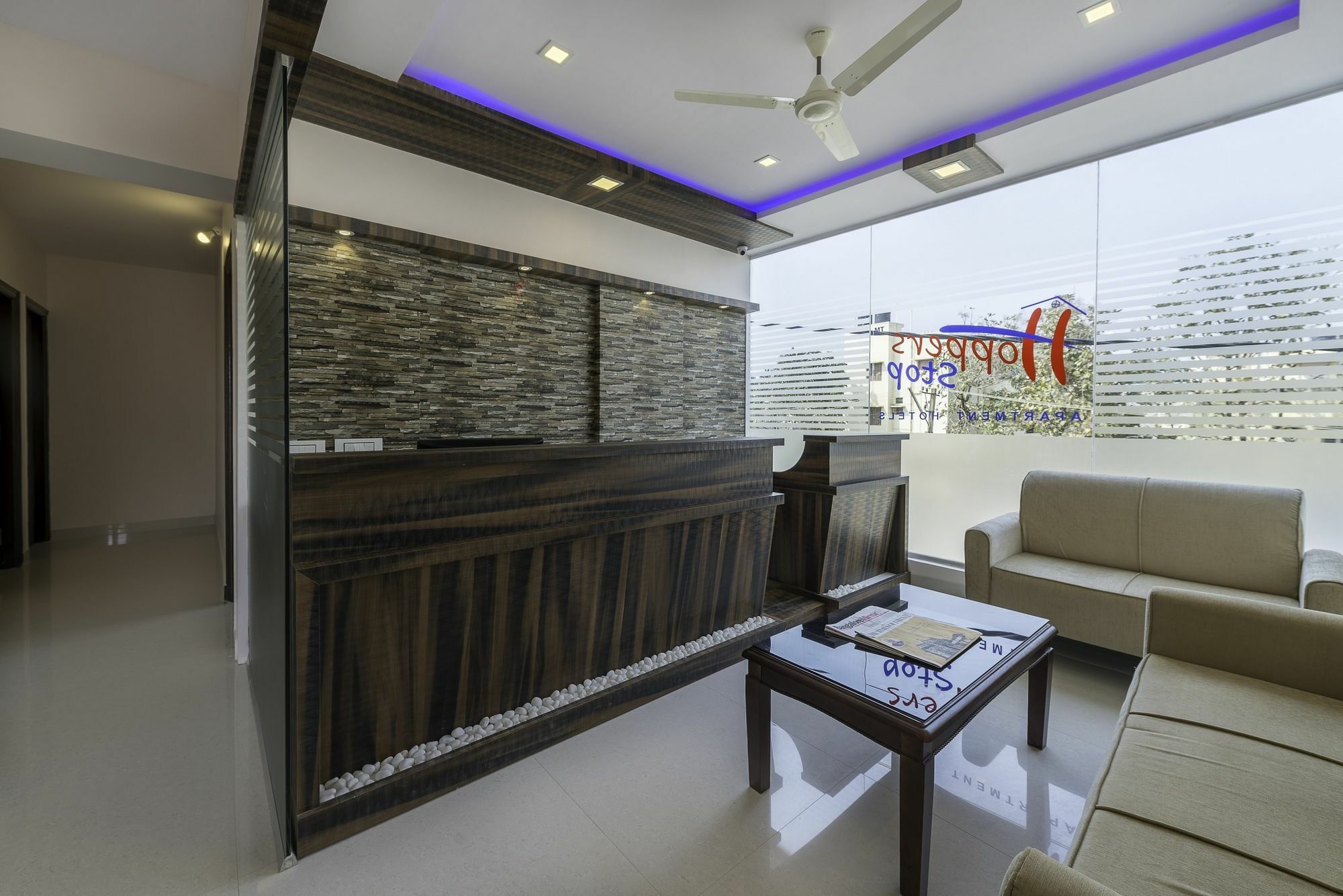 Hotel Premium Hoppers Stop Bangalore