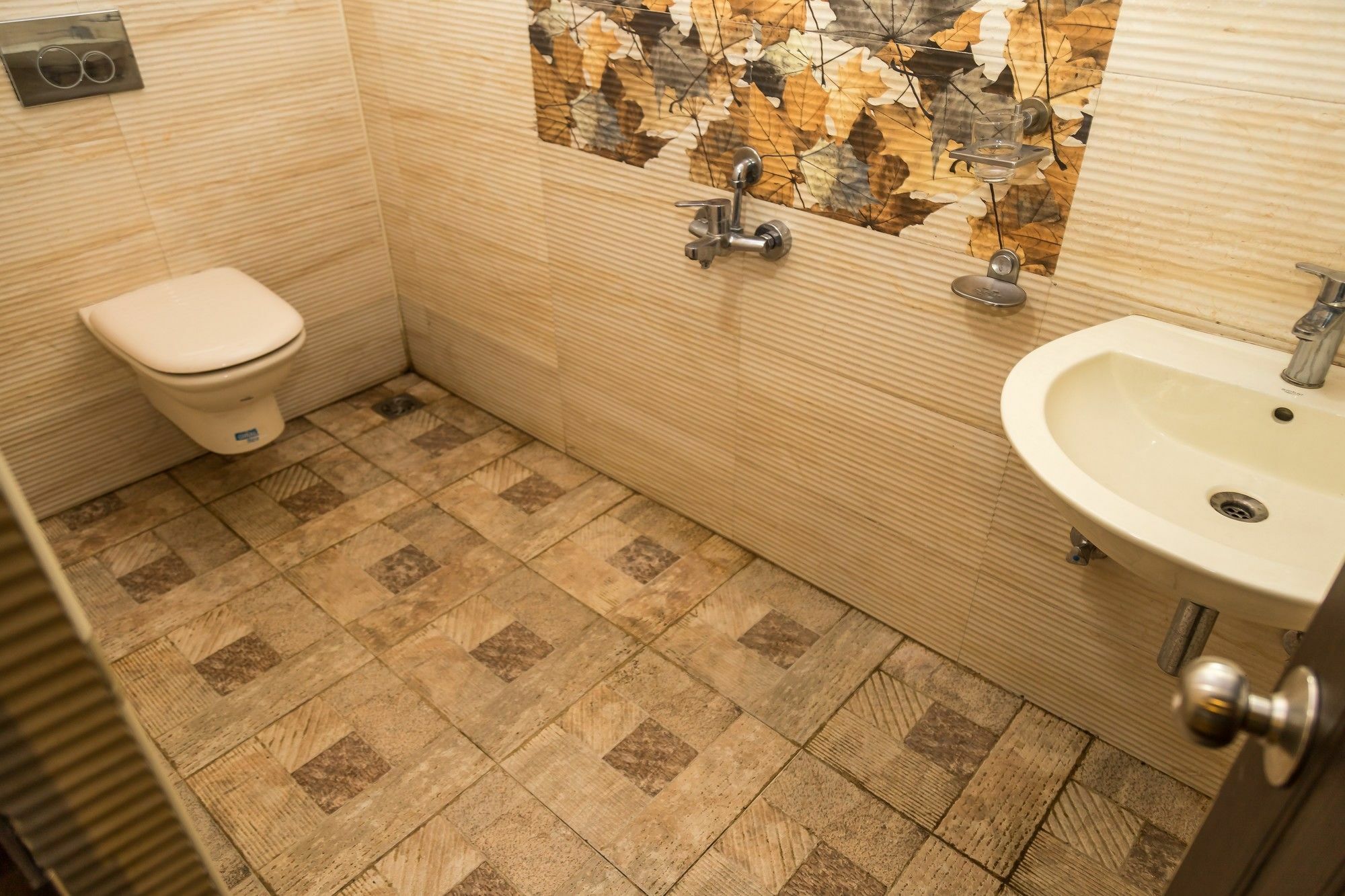 Fabhotel Oriental Frazer Town 3*