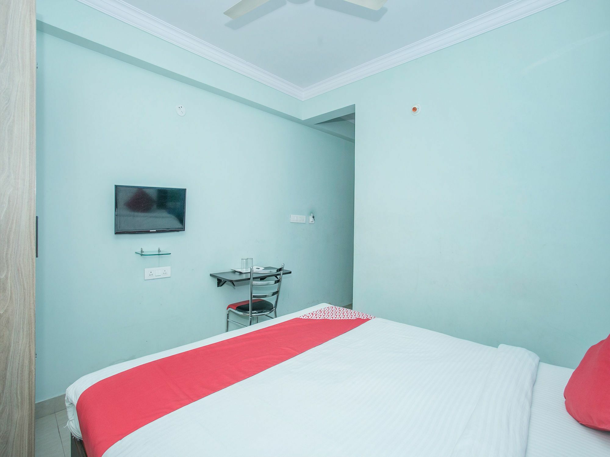 Hotel Fabexpress Ivory Pearl - Btm Layout, Nr Forum Mall