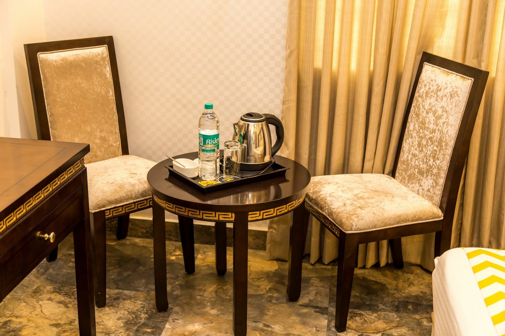 Hotel Fabhotel Oriental Frazer Town Bangalore